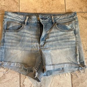 AE size 14 shorts
